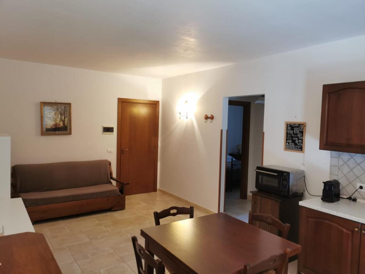 Dimore E Trulli Dell'Aia Antica Villa อัลเบโรเบลโล ภายนอก รูปภาพ