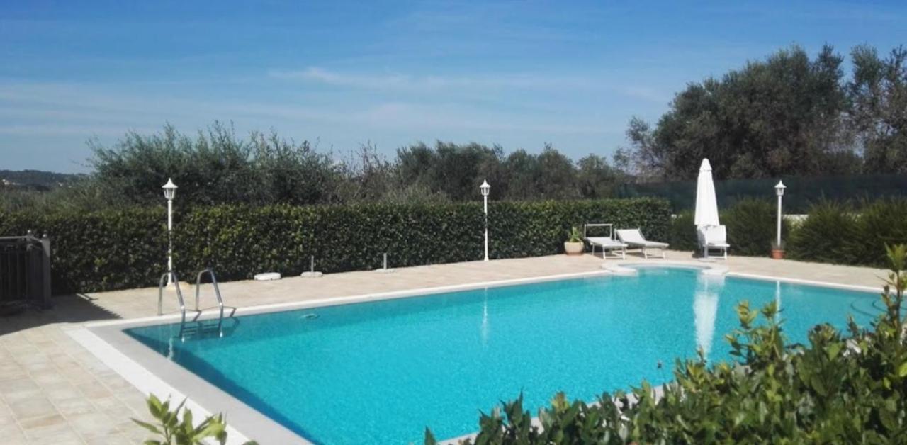 Dimore E Trulli Dell'Aia Antica Villa อัลเบโรเบลโล ภายนอก รูปภาพ